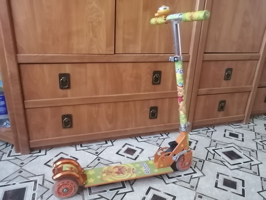 Продам  детский самокат