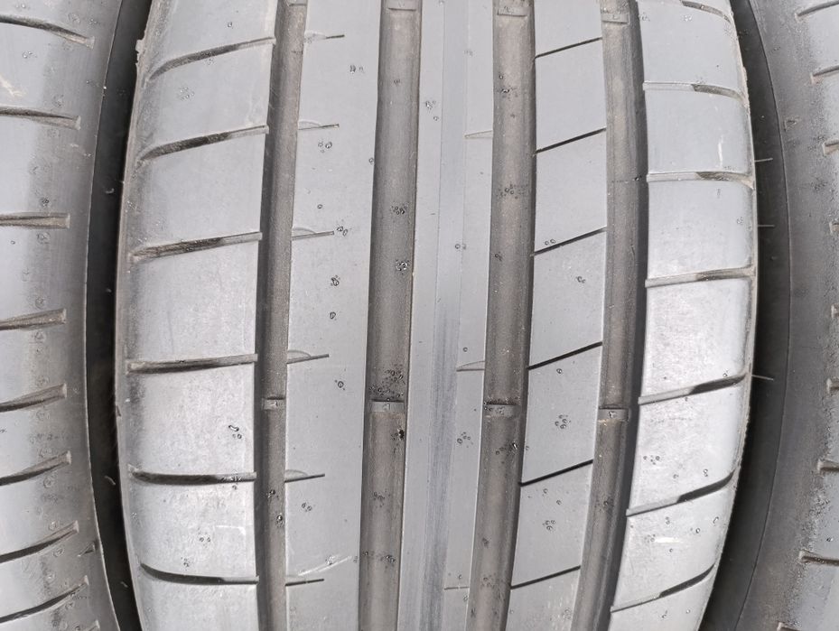 Anvelope de vara 225 45 19 Dunlop Runflat RT2 dot 2020