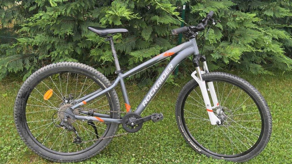 Vând o bicicletă Rockrider ST120