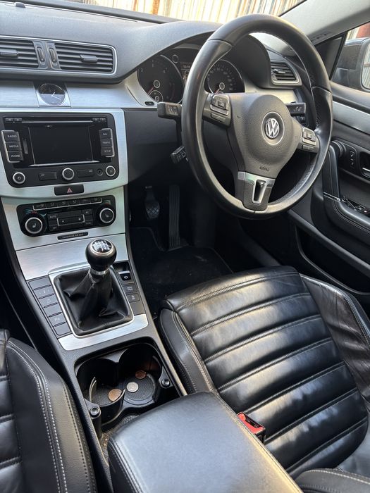 Far/Faruri Stanga/Dreapta VW Passat CC