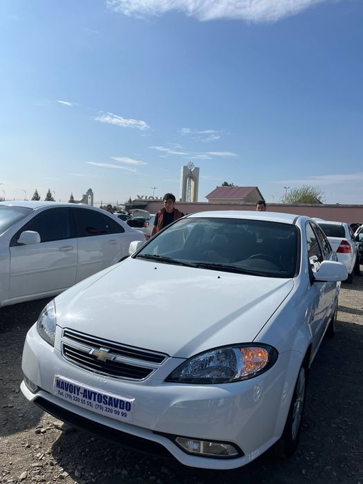 Jentra 2022 srochno sotiladi