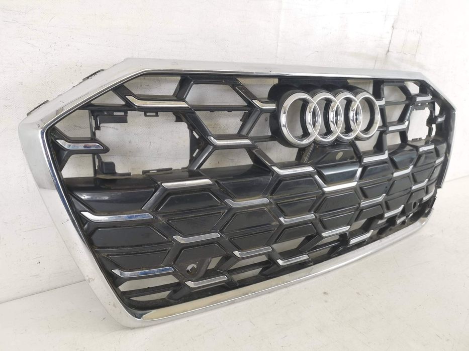 Радиаторна решетка Ауди А6 / Audi A6 C8 Facelift Оригинална Радиаторна