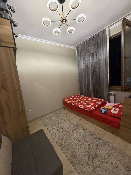Kvartira qizlarga