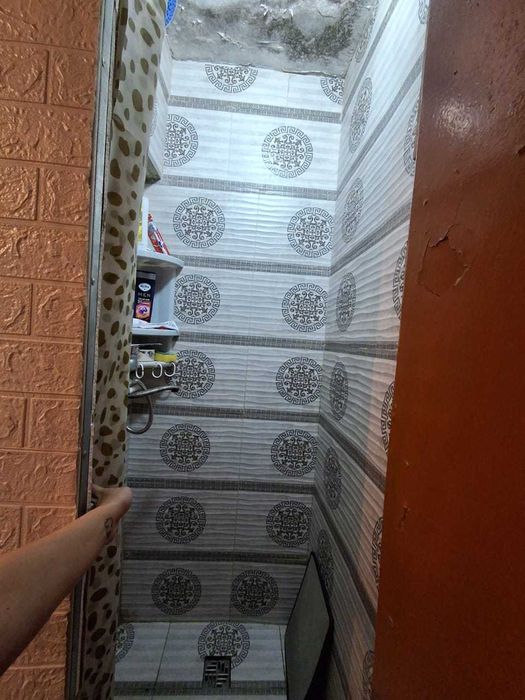 Продам 2-х комнатное общежитие 25кв.