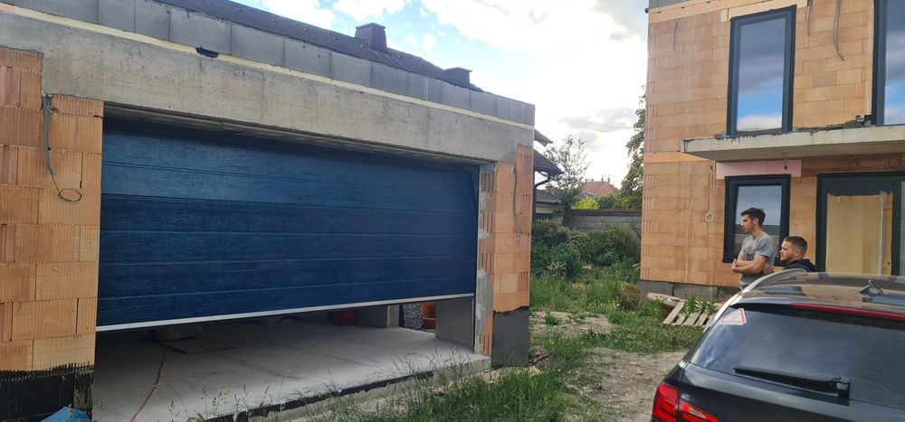 Usi de garaj secționale