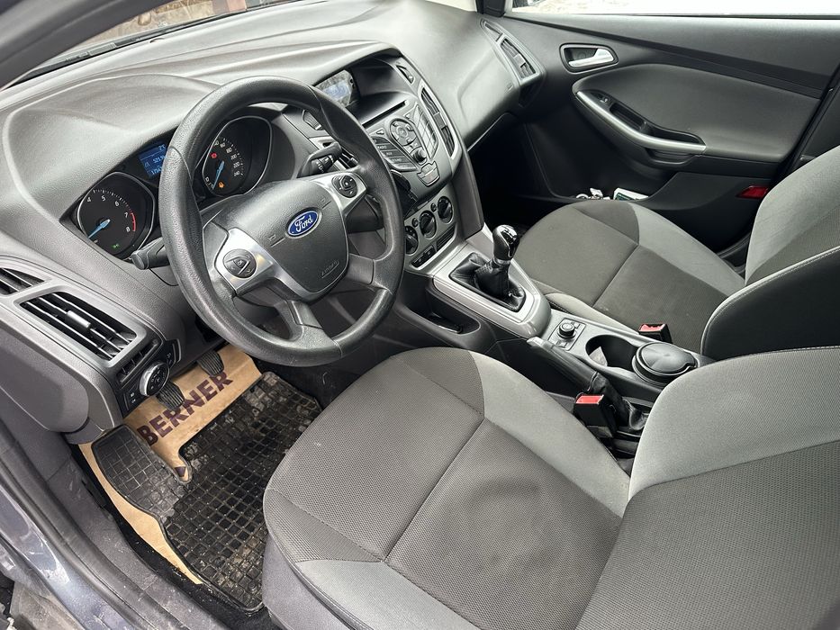 Se vinde ford focus mk3