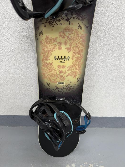 placa snowboard nitro mystique 142 cm