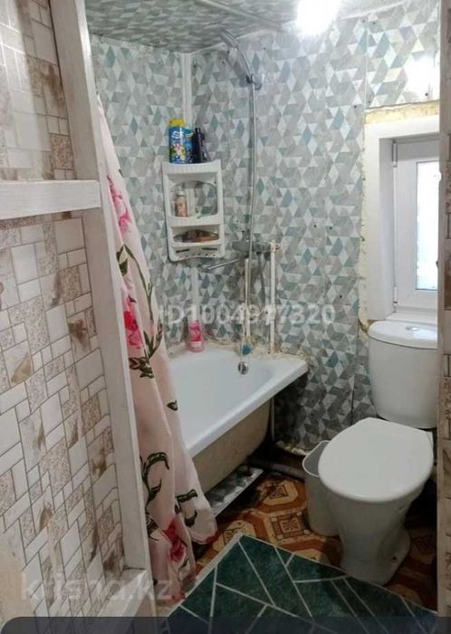 Продам дом в центре Бишкуля