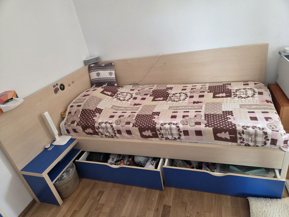 Pat si dulap  cu sertare