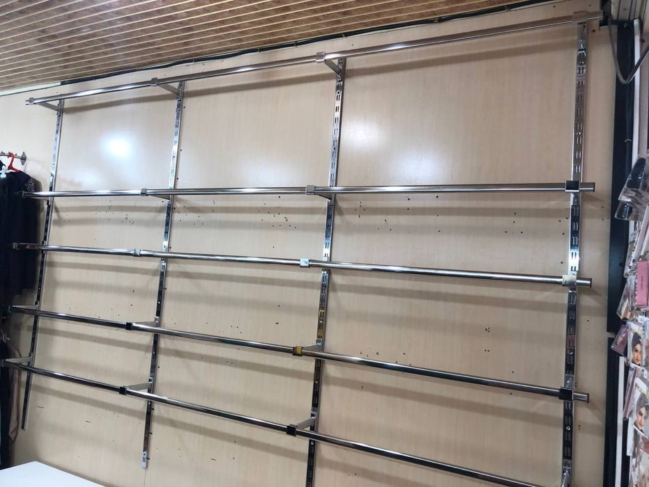 Шарф ва айоллар ромоли учун шкаф ва вешилка сотилади холати зор.