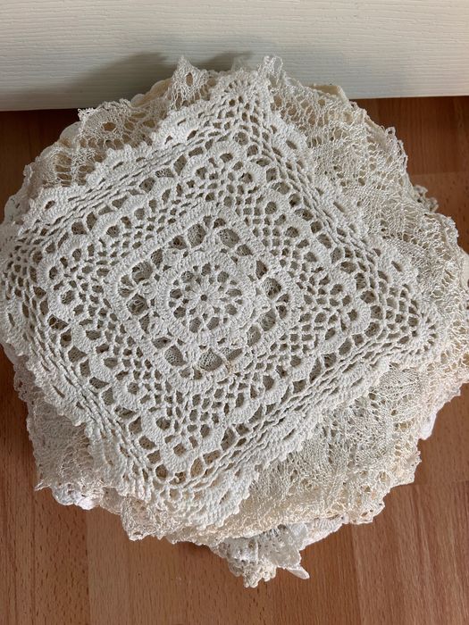 Colecție minim 200 mileuri, macramé, diverse mărimi