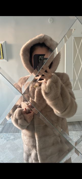 Норковая шуба беж