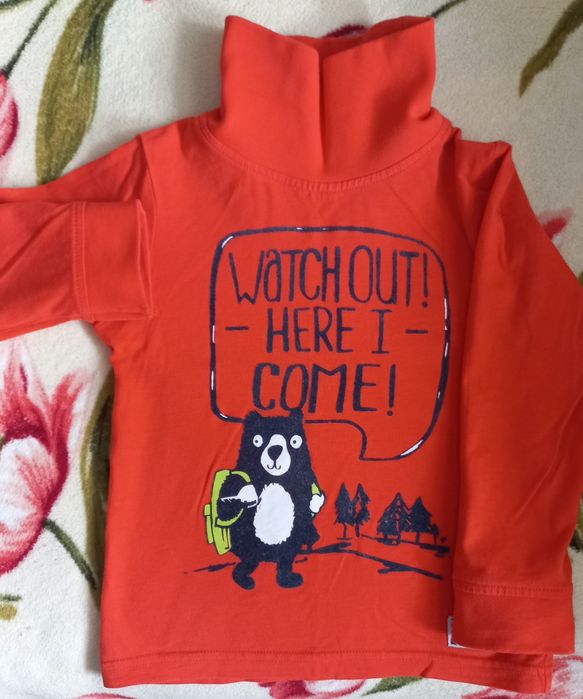 Продам кофты 3-5 лет