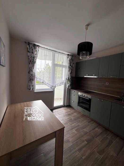 Дава се под наем Тристаен апартамент в Стара Загора, Център - 70 кв.м за 459 € - Снимка #1