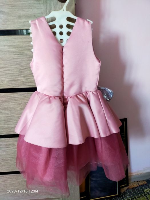 Продам бальные детский платье 5000