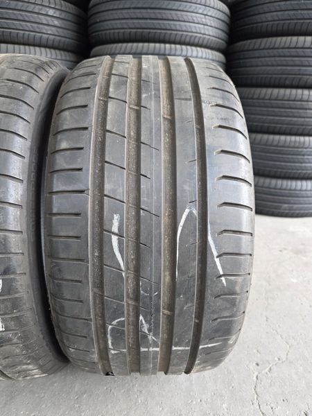 255/35/18 NOKIAN 2бр