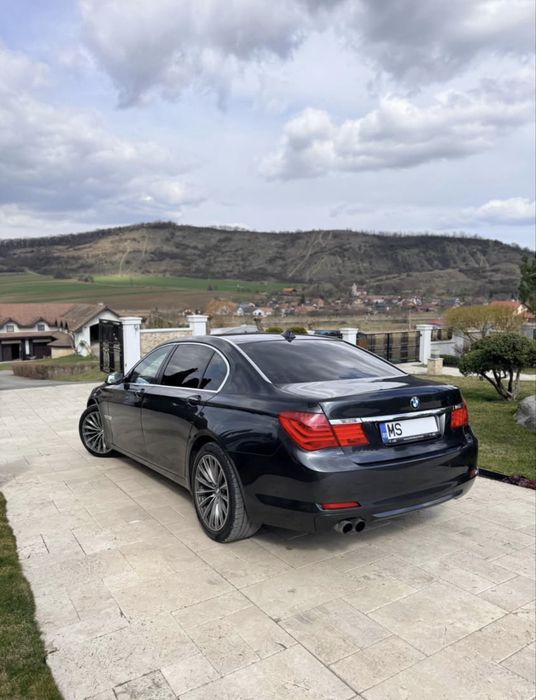 Bmw seria 7 3.0d  f02
