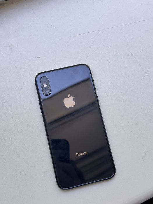 iPhone XS черный 256GB