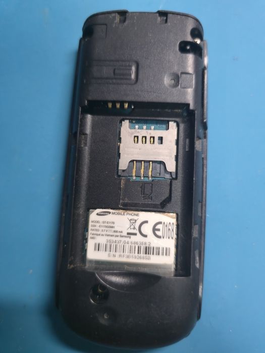 Telefon Colectie: Samsung GT E1170 v2