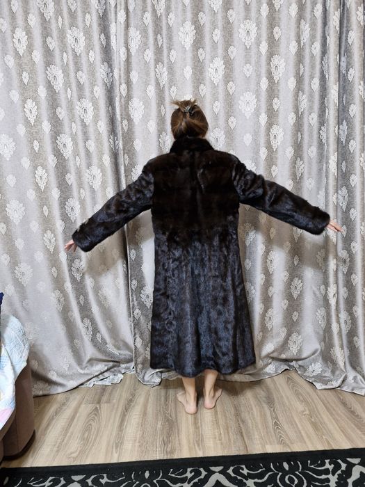 Норковую шуба на Kaspi red.