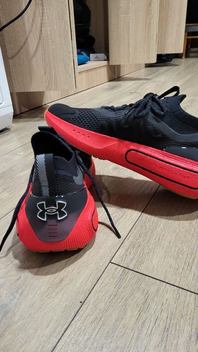 UNDER  ARMOUR  2 броя нови