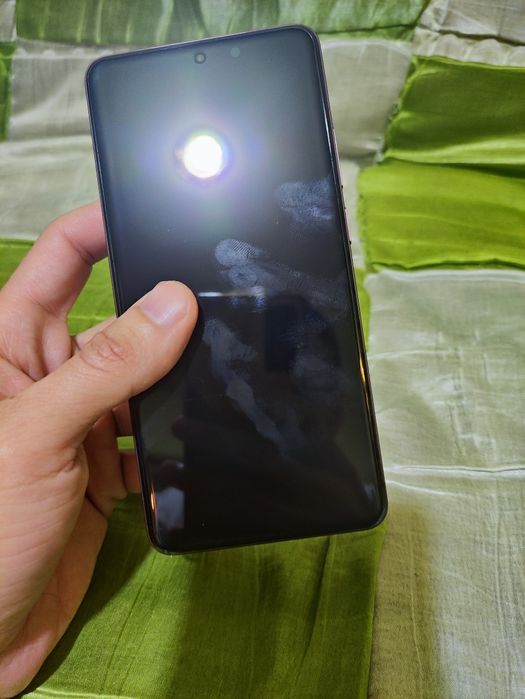 Продам Realme GT 7 PRO 512GB Mars Orange