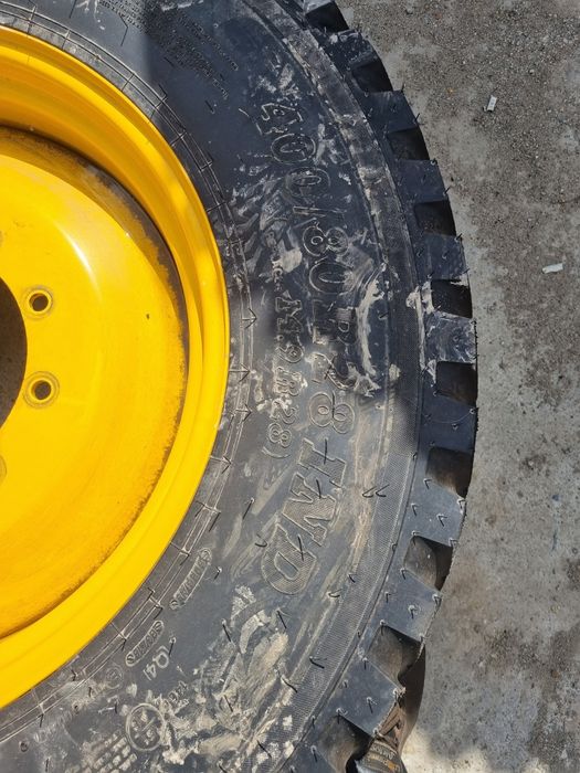 Cauciucuri cu janta 400/80R28