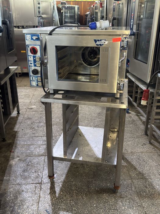 Професионална Конвекционна Фурна Wiesheu B2/3 за 4 Тави GN 2/3