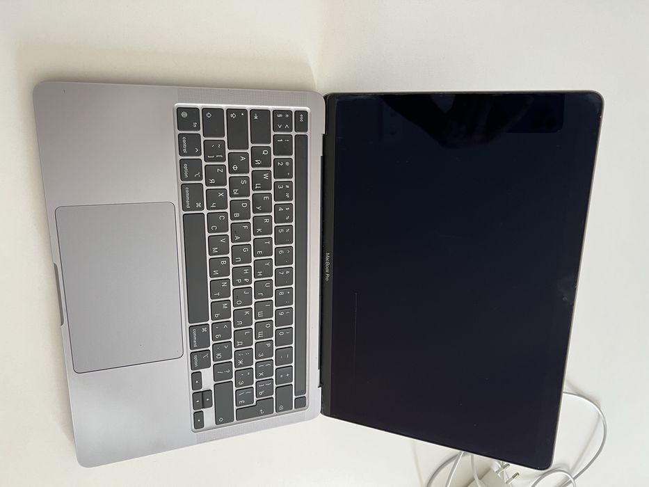 Macbook pro 13 M1