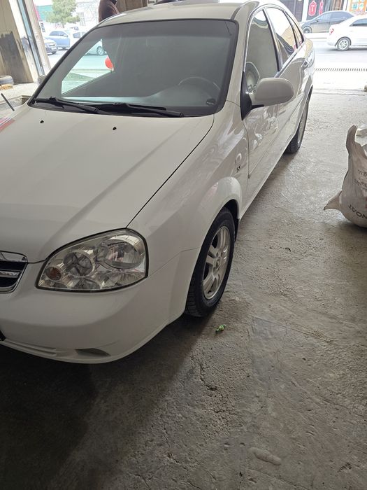 lasetti 1.8 chevrolet