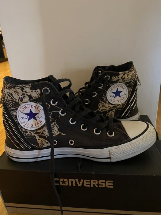 Converse cu fermoare pe laterale