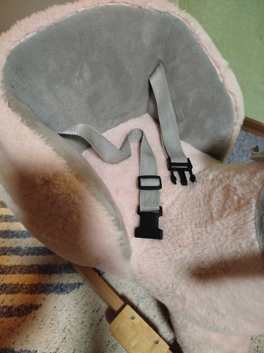 Детско конче люлка със звуци