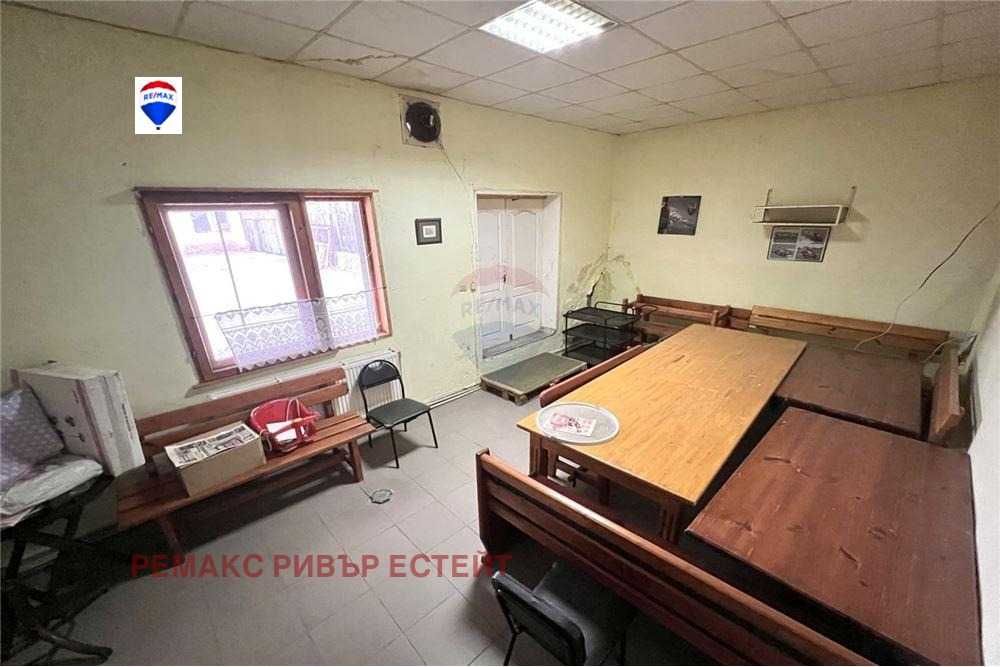 Продава се Промишлена сграда в с. Иваново, Област Русе - 480 кв.м за 194 €/кв.м - Снимка #12