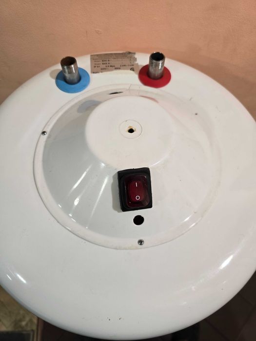 Продавам бойлер Светльо Шишков