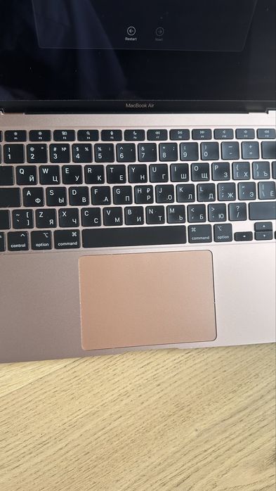 Apple MacBook Air M1 (13-inch, 2020) – Rose Gold | Stare bună | Cutie originală