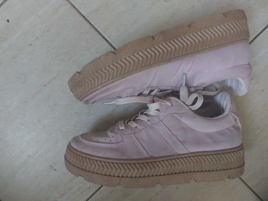 Дамски  есенно-зимни обувки