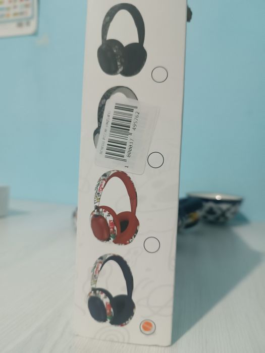 Quloqchin/naushnik. P7236C - model. Sifatli 6D va ancha vaqt ishlaydi.