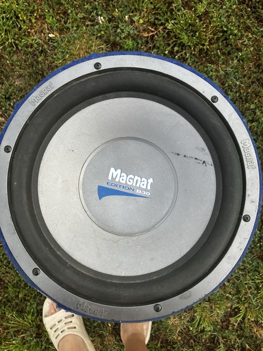 Бас туба за кола Magnat