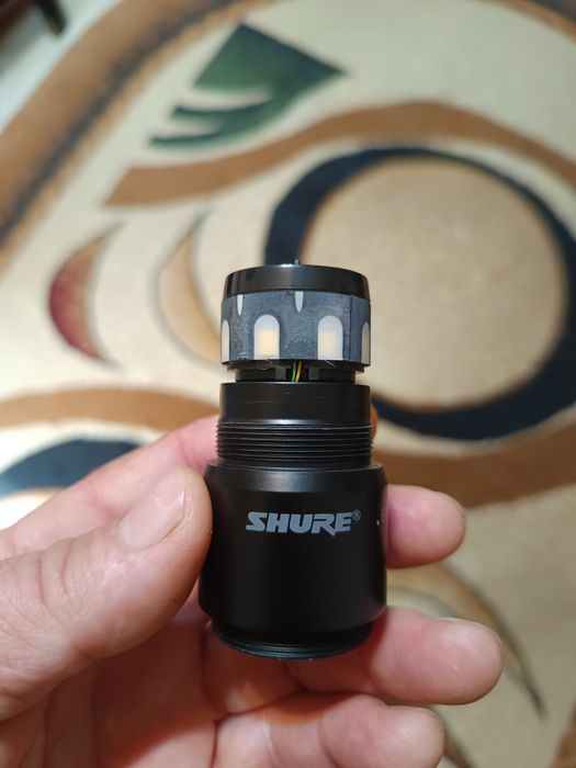 Vând capsulă de microfon wireless Shure Beta 58 A