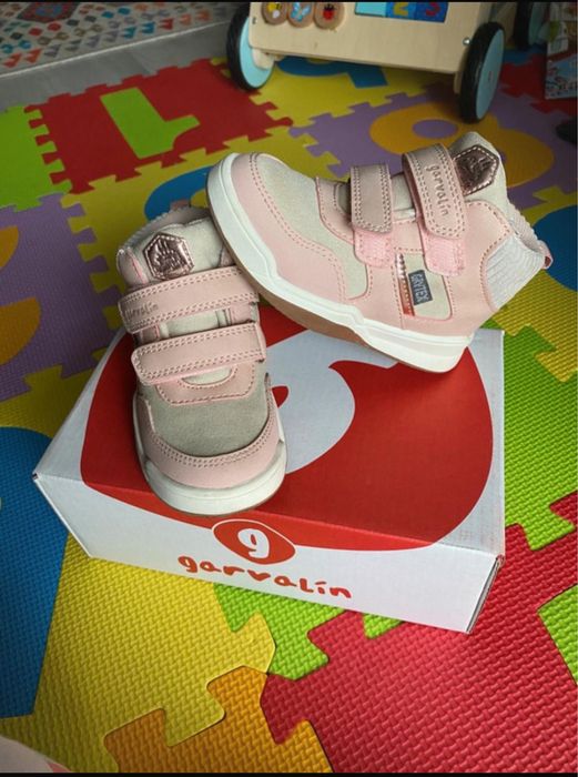 Ghete water rezistant Garvalin marimea 23