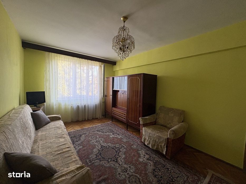 Apartament trei camere ,str Lapusului ,Iosia