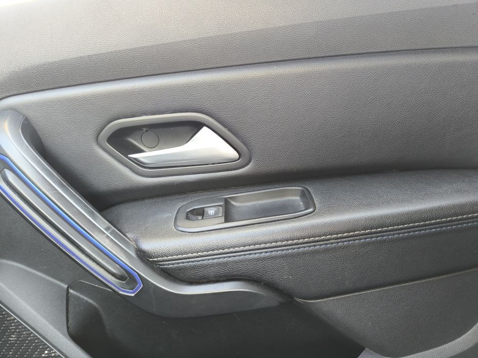 Dacia Duster Prestige Blue Line Eco-G 100 от Омникар Газ
Dacia Duster