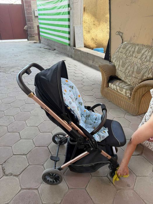 Продается коляска
