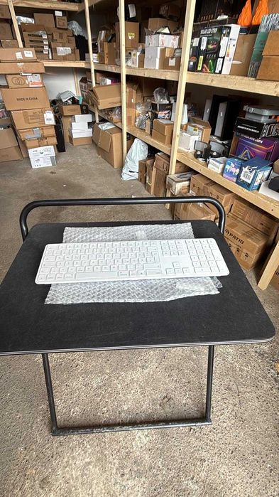 Tastatura cu Bluetooth