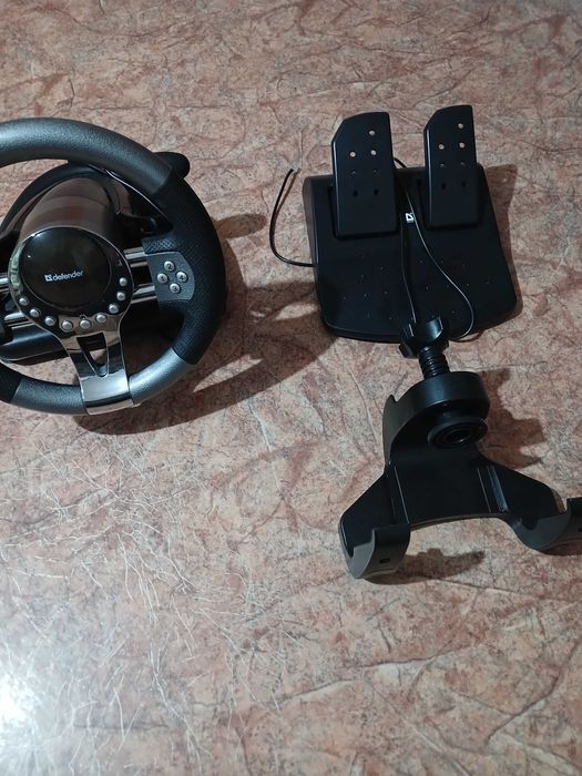 Продам Руль игровой,почти новый.