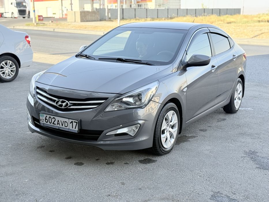 Продам машину Accent