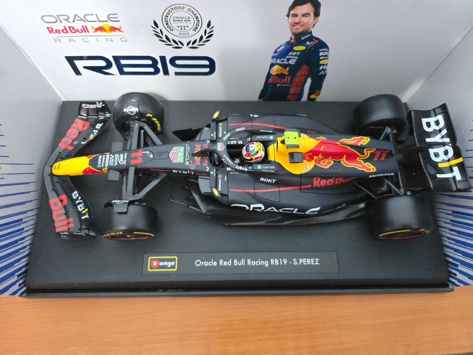 Macheta Bburago 1:18 - Oracle Red Bull RB19, Sergio Perez