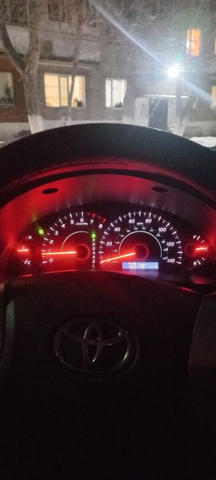 Продам тайота камри