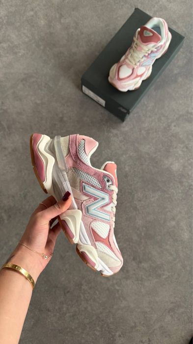 New Balance 9060 “Rose Pink”