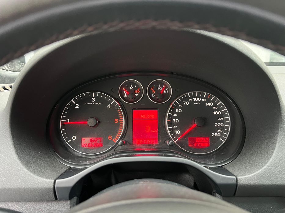 Audi A3 2.0tdi DSG 3xS-line